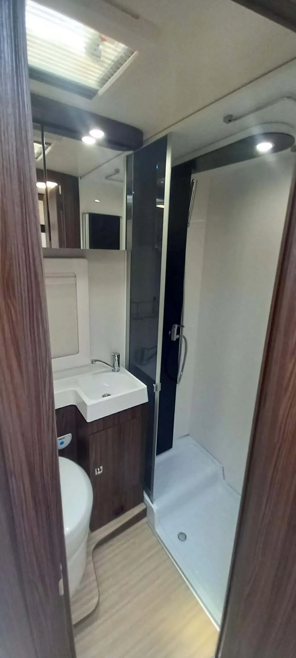 Benimar Tessoro 442 detalle